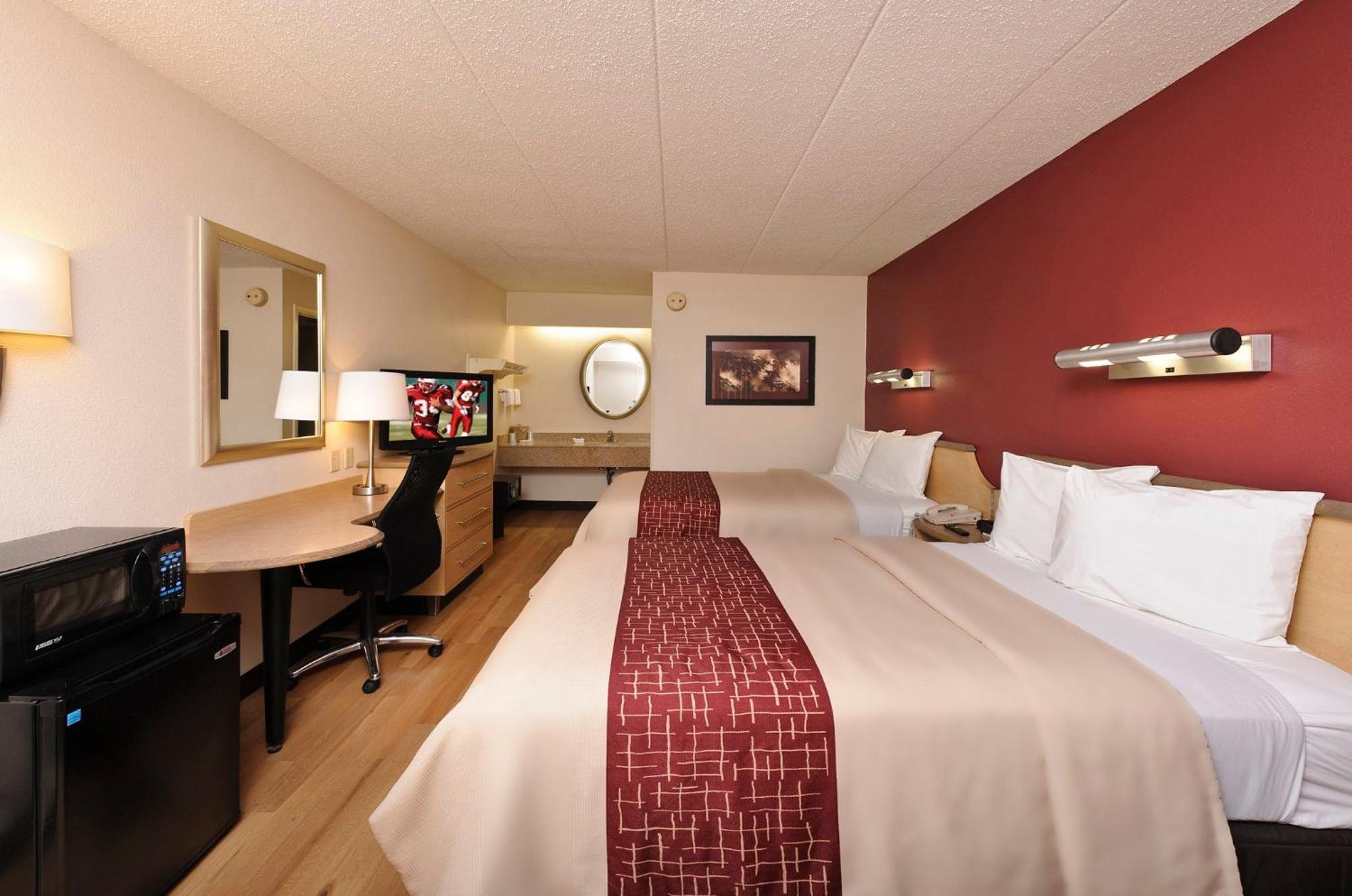 Red Roof Inn Louisville East - Hurstbourne Exterior foto